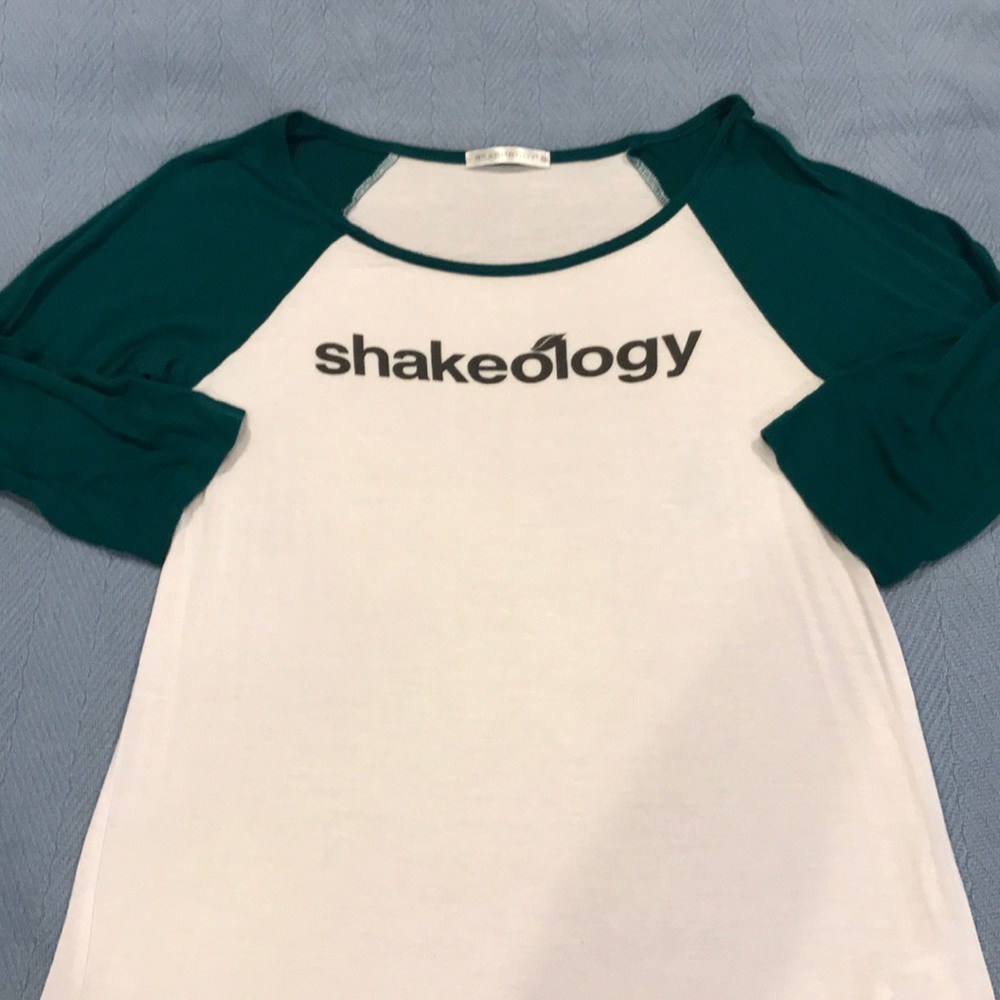 Team Beachbody Shakeology baseball style top